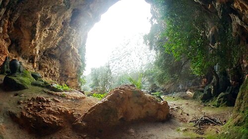 Cueva de ses Alfàbies (las tinajas)