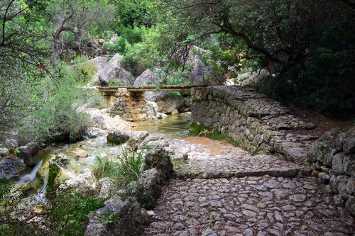 One of the bridges at the Barranc de Biniaraix