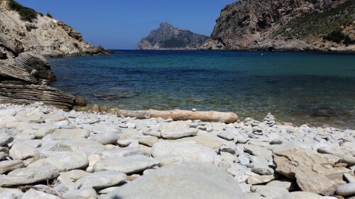 Playa de piedras de Cala Bóquer